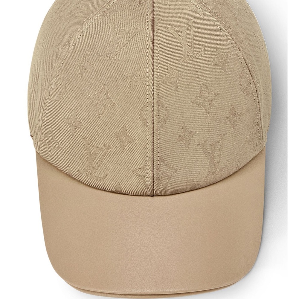 LOUIS VUITTON LV First Cap - Picture 5 of 13